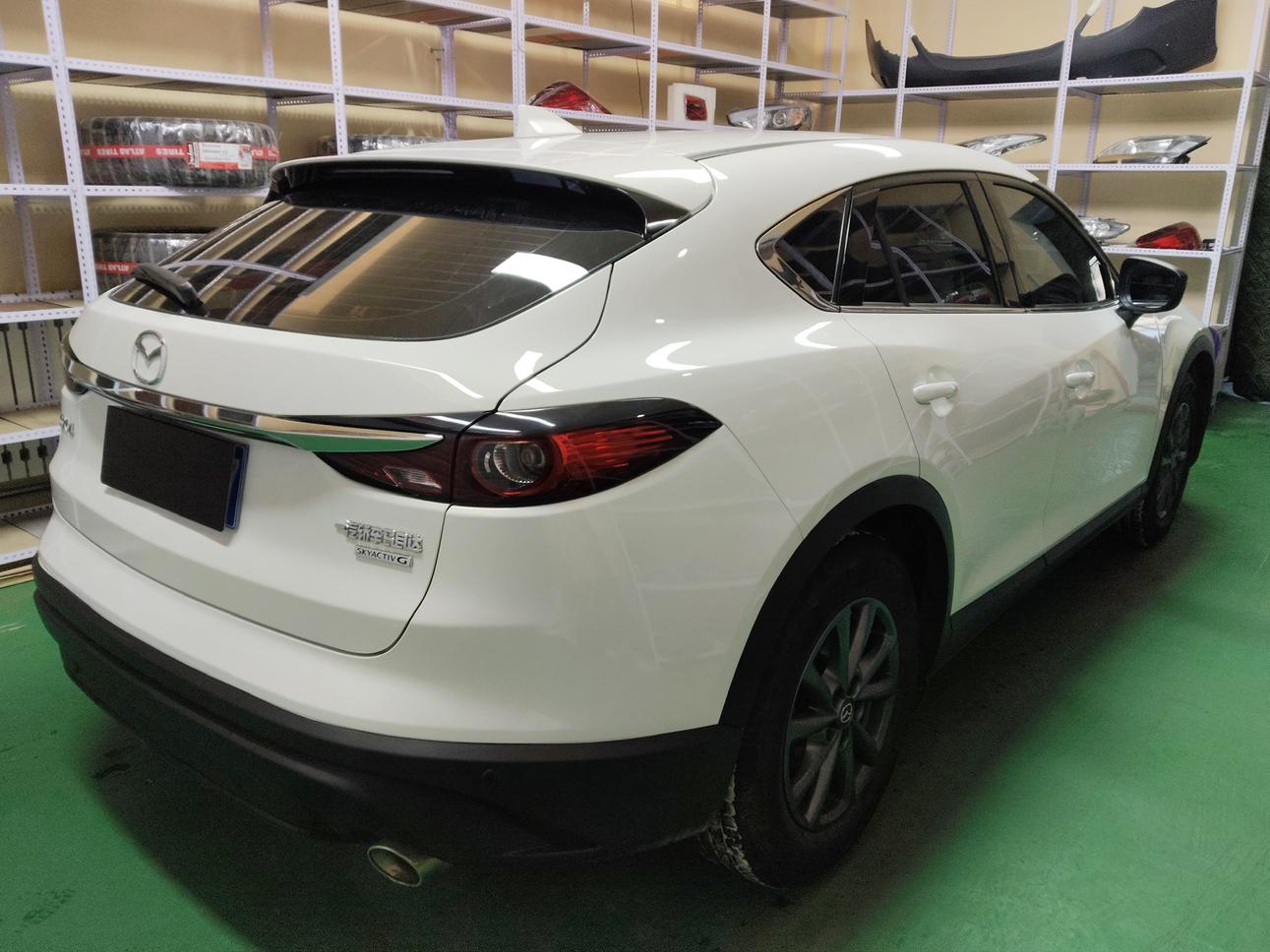 Mazda CX-4 2023 thumb 4