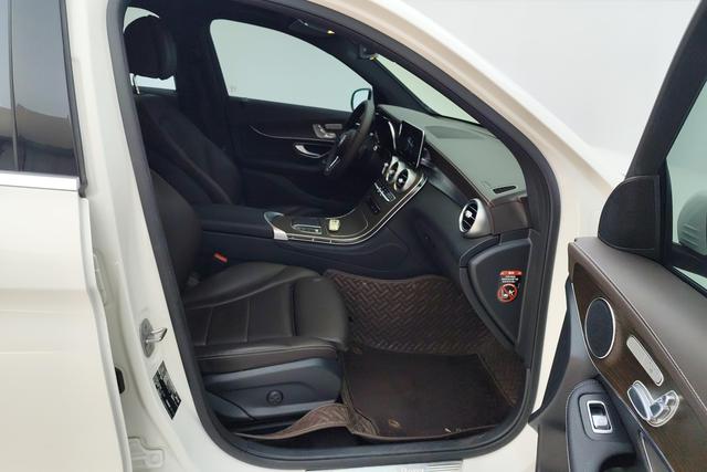 Mercedes-Benz GLC 2022 thumb 3