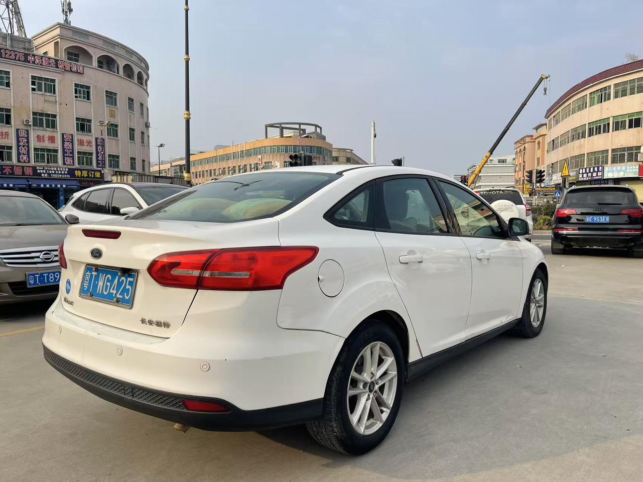 Ford Focus ST 2015 thumb 11