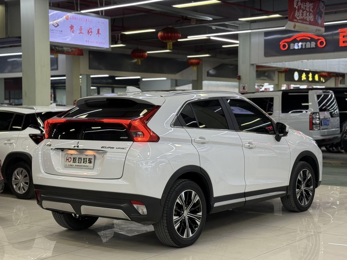 Mitsubishi Yi Ge 2022 thumb 2