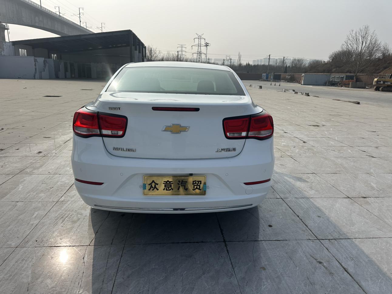 Chevrolet Malibu 2019 thumb 3