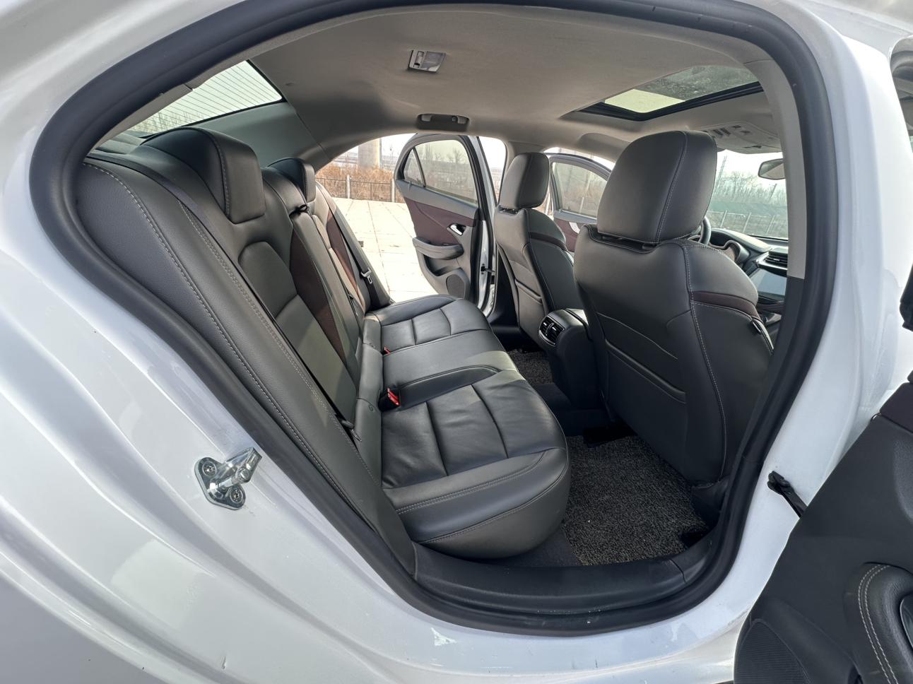 Chevrolet Malibu 2019 thumb 10