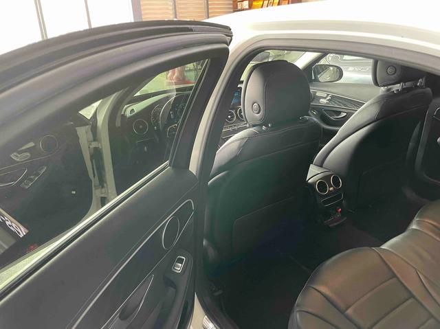 Mercedes-Benz C-Class 2019 thumb 6