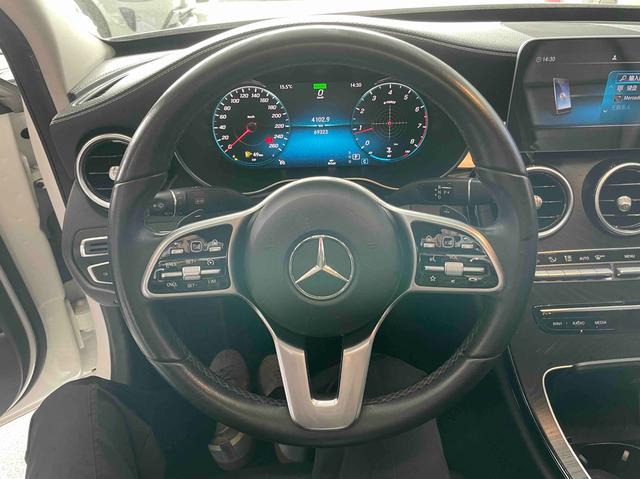 Mercedes-Benz C-Class 2019 thumb 11