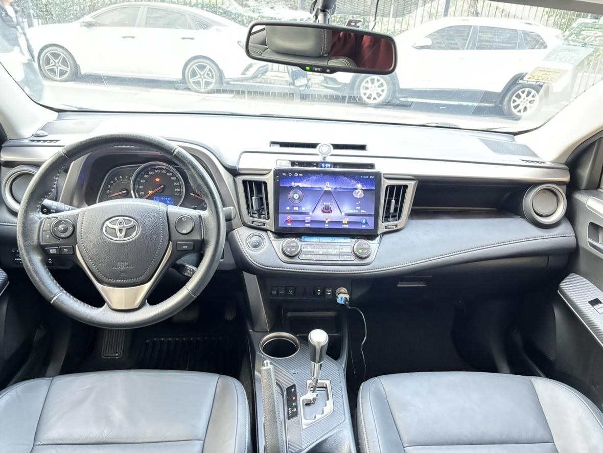 Toyota RAV4 2014 thumb 8