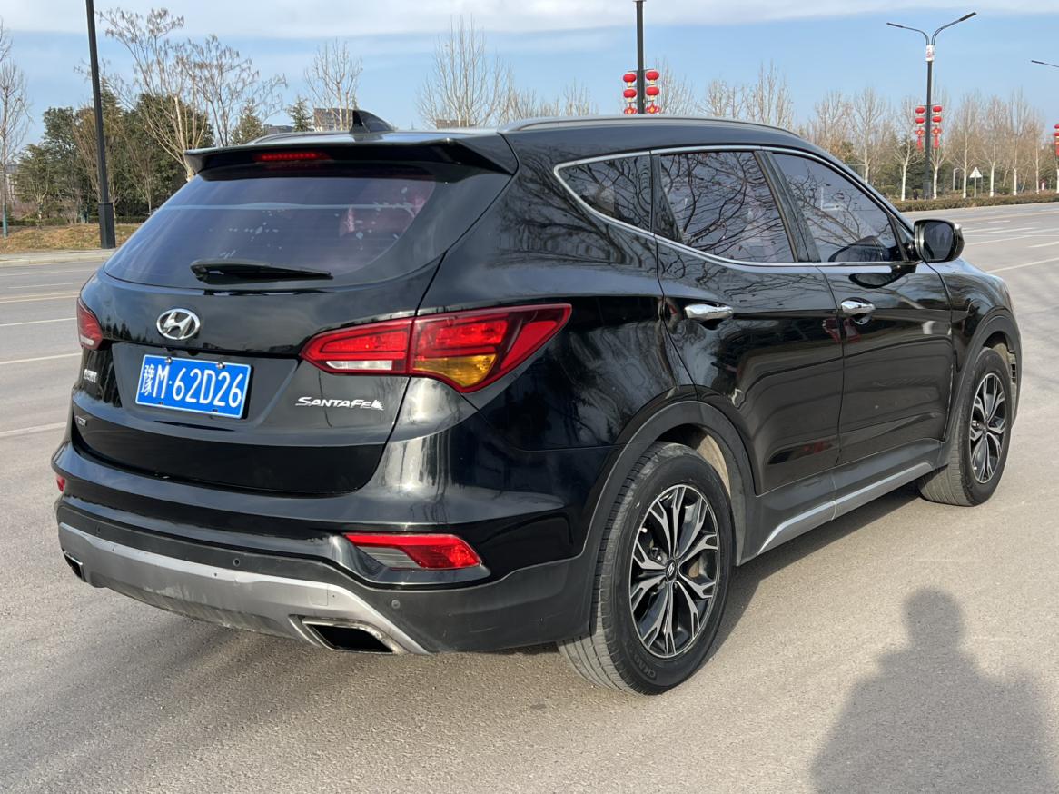Hyundai Santa Fe 2017 thumb 5
