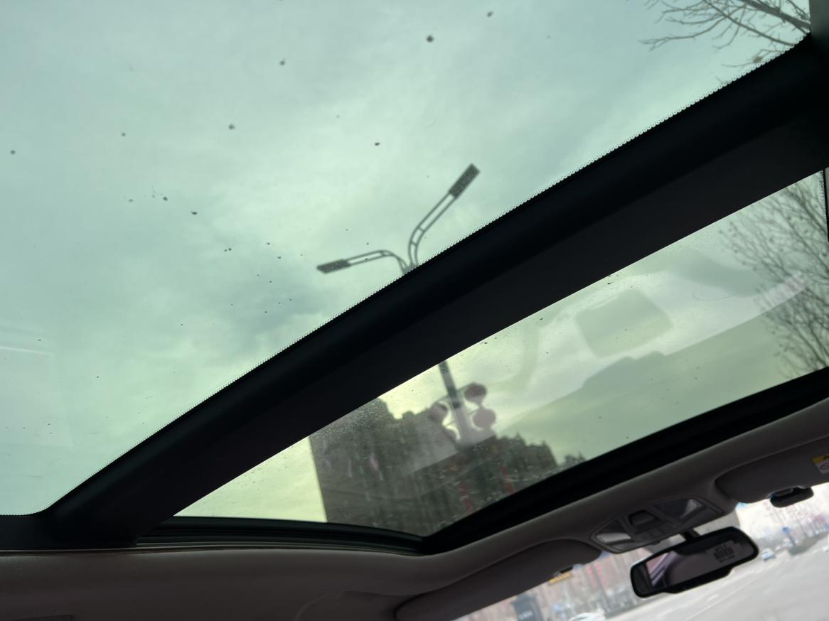 Hyundai Santa Fe 2017 thumb 9