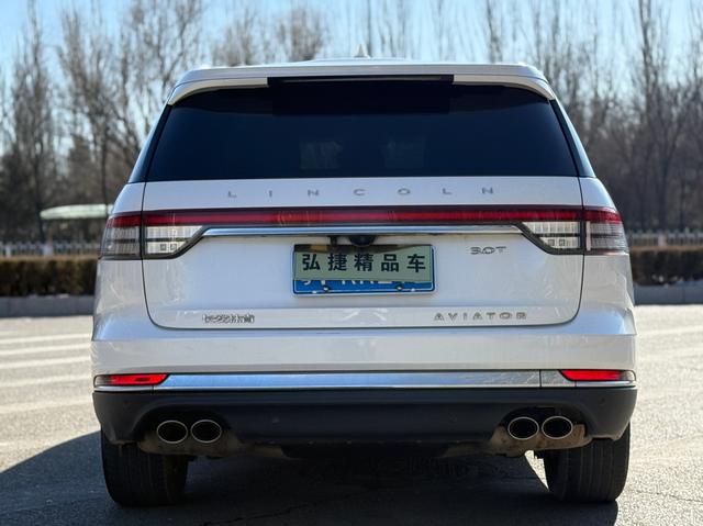 Lincoln Aviator 2020 thumb 2