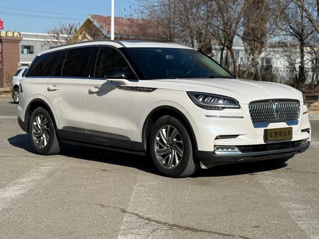 Lincoln Aviator 2020 thumb 4