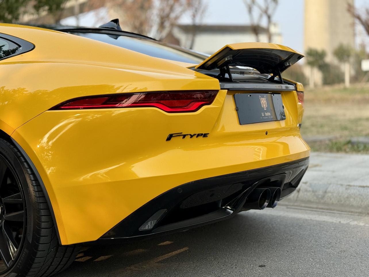 Jaguar F-Type 2020 thumb 4