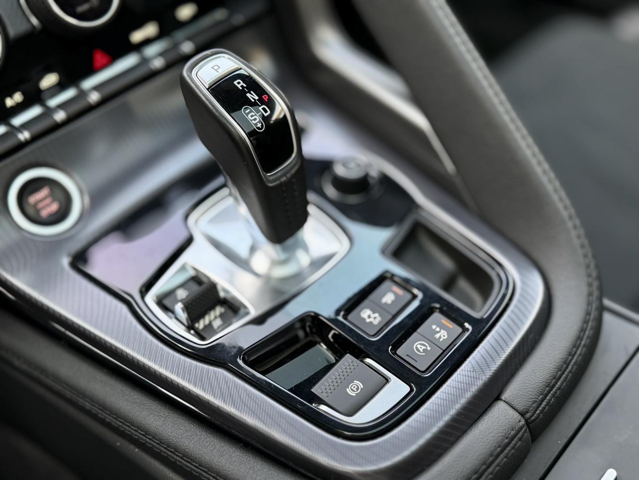 Jaguar F-Type 2020 thumb 9