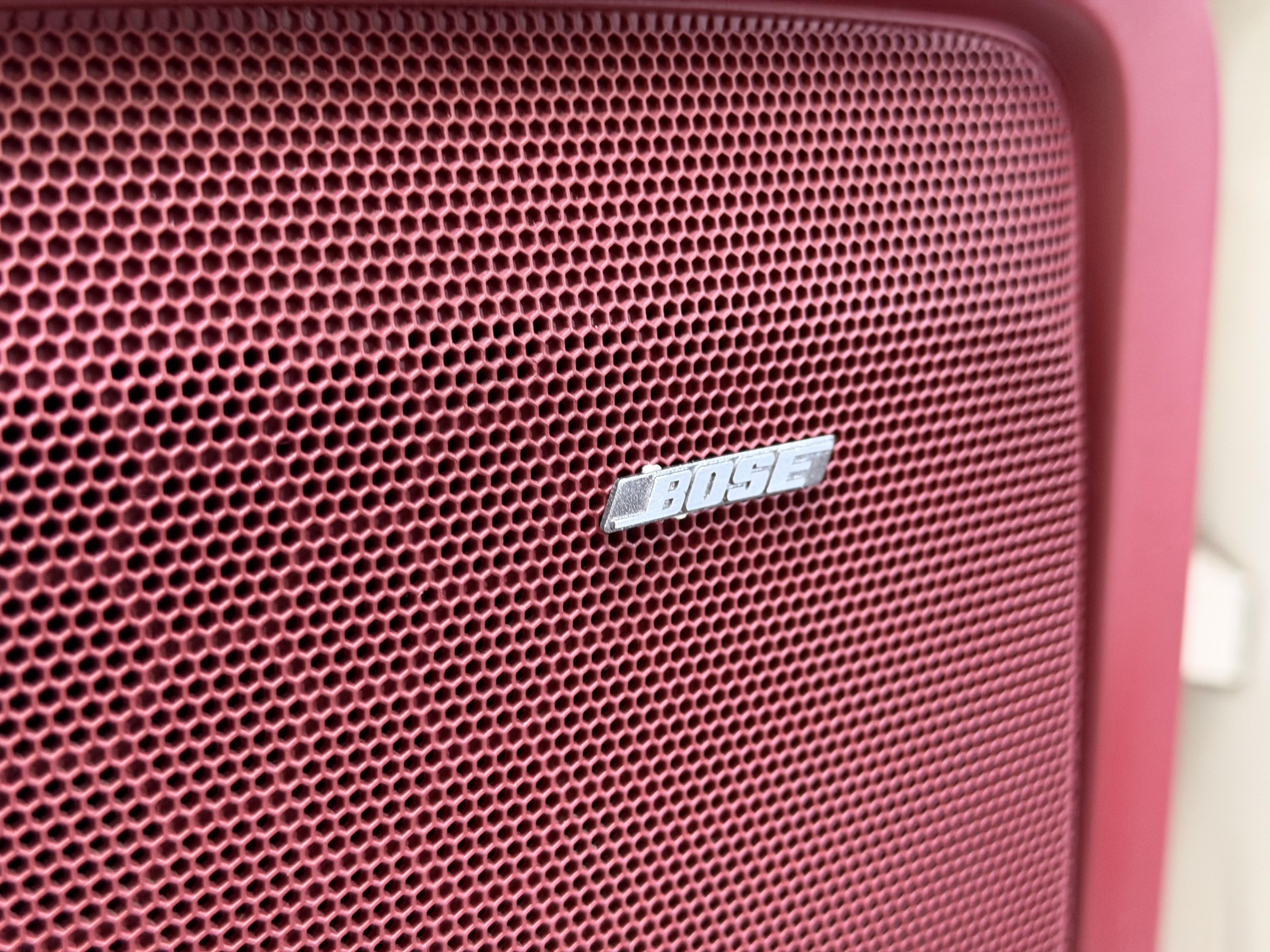 Porsche Cayenne 2012 thumb 9