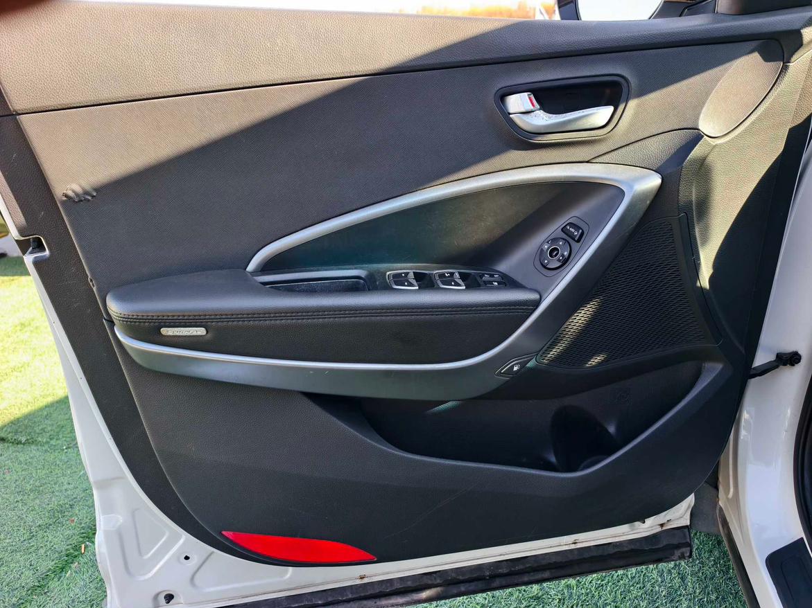 Hyundai Santa Fe 2014 thumb 8