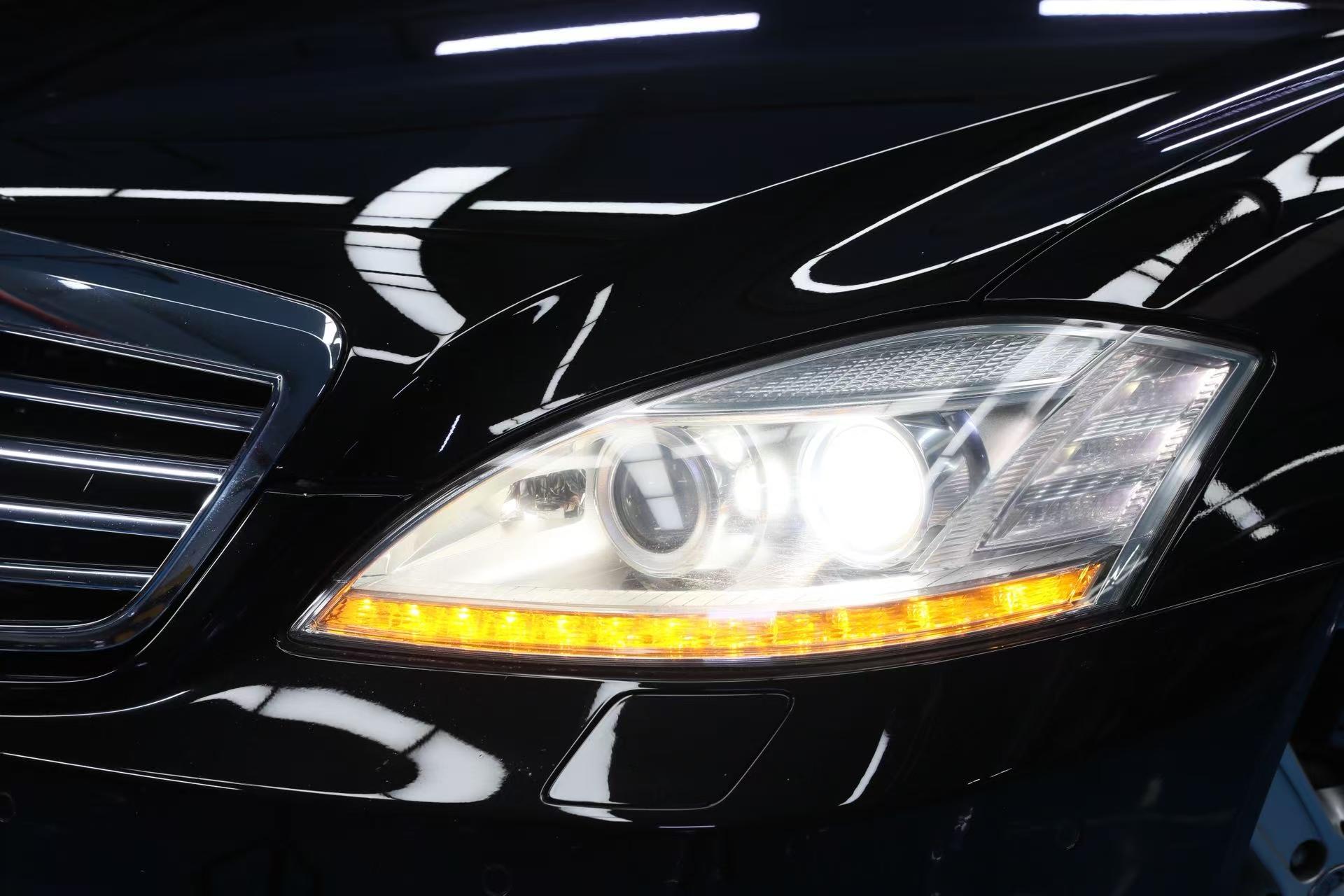 Mercedes-Benz S-Class 2010 thumb 3
