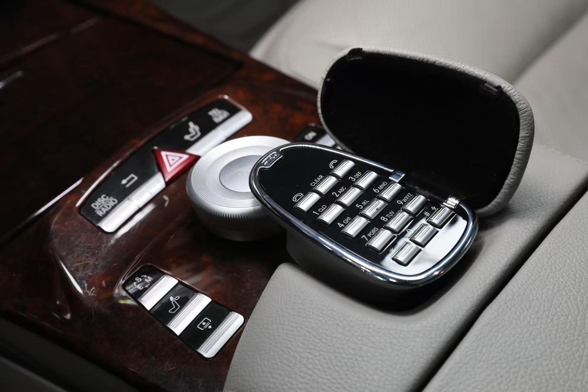 Mercedes-Benz S-Class 2010 thumb 7