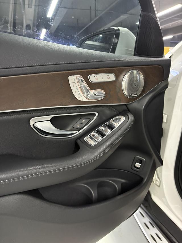 Mercedes-Benz GLC 2020 thumb 12
