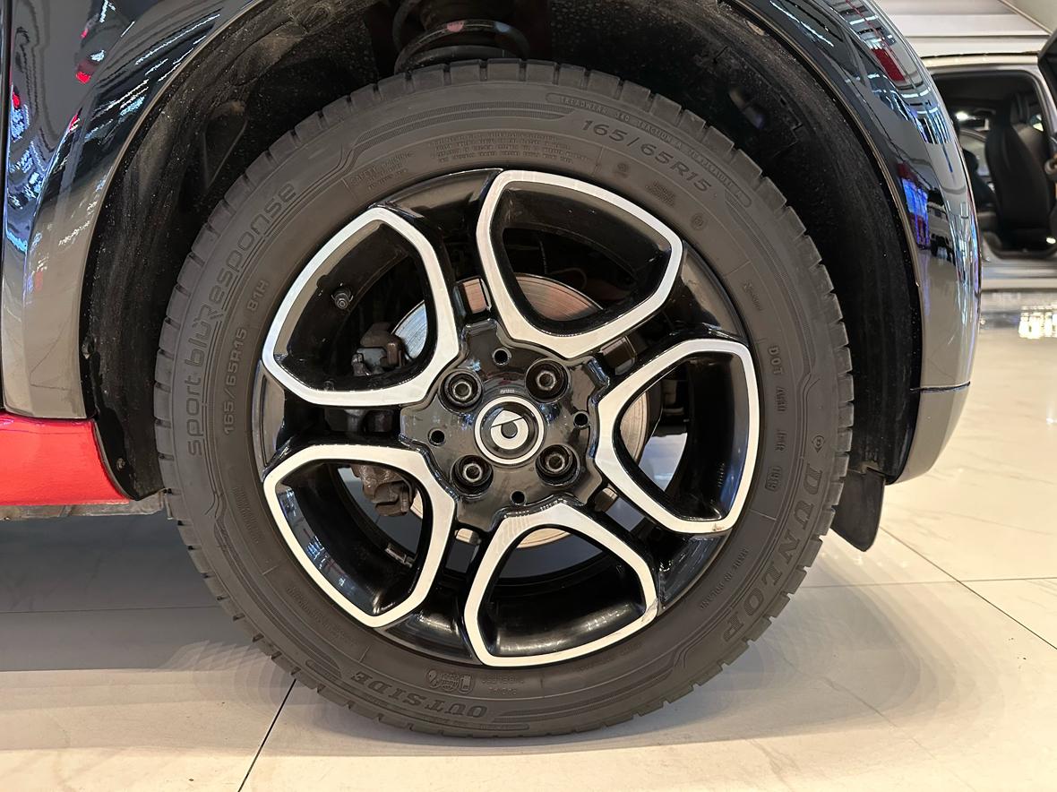 Smart Fortwo 2019 thumb 7
