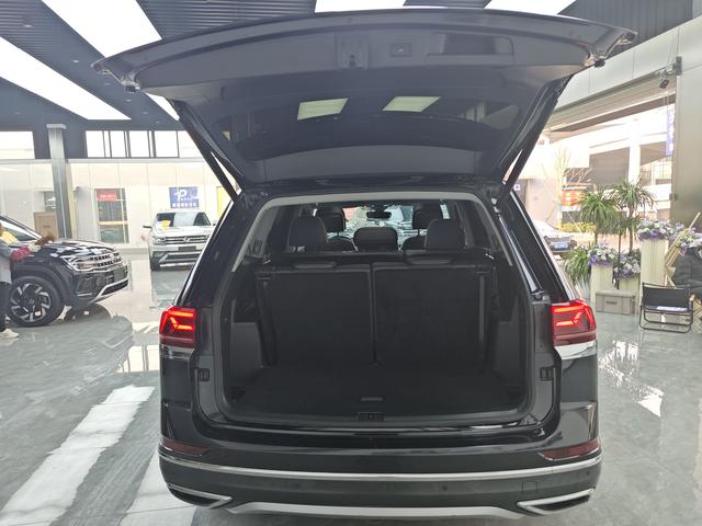 Volkswagen Teramont 2023 thumb 5