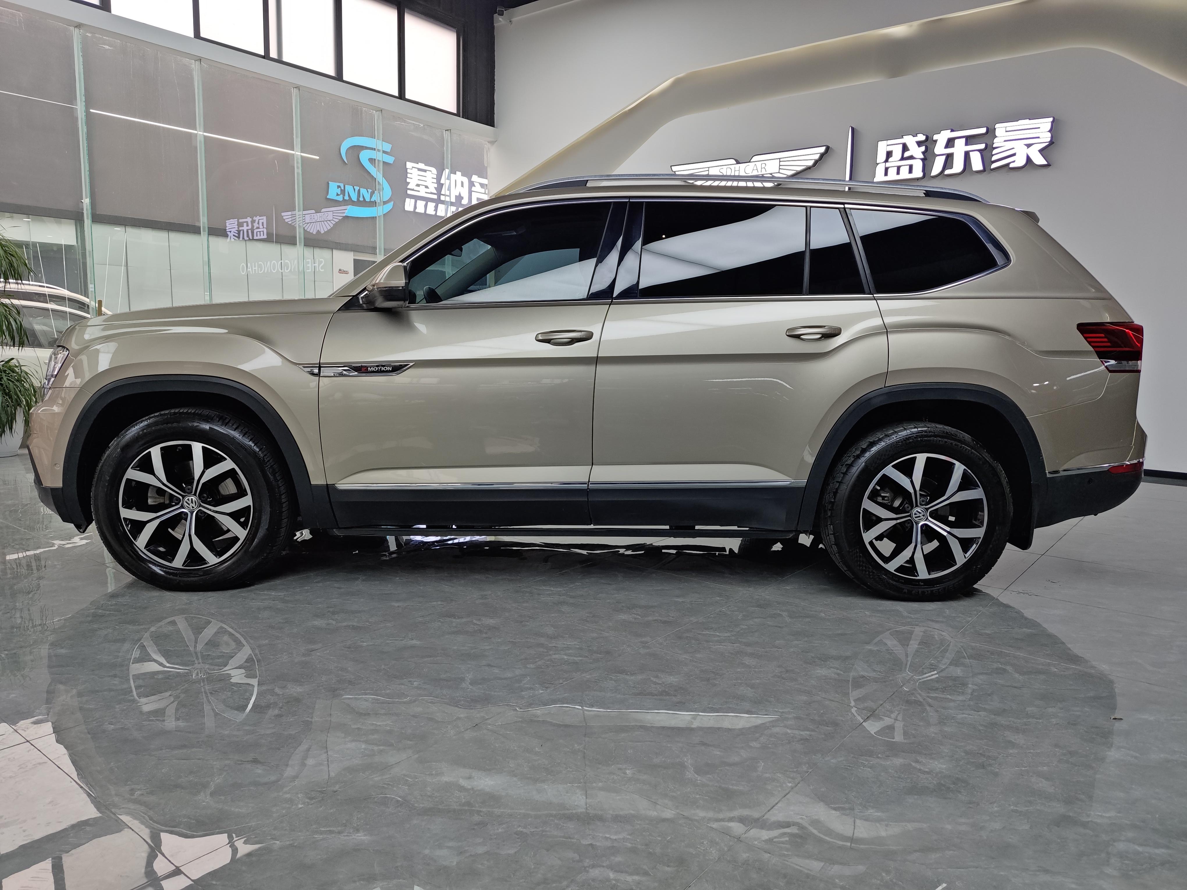 Volkswagen Teramont 2018 thumb 2