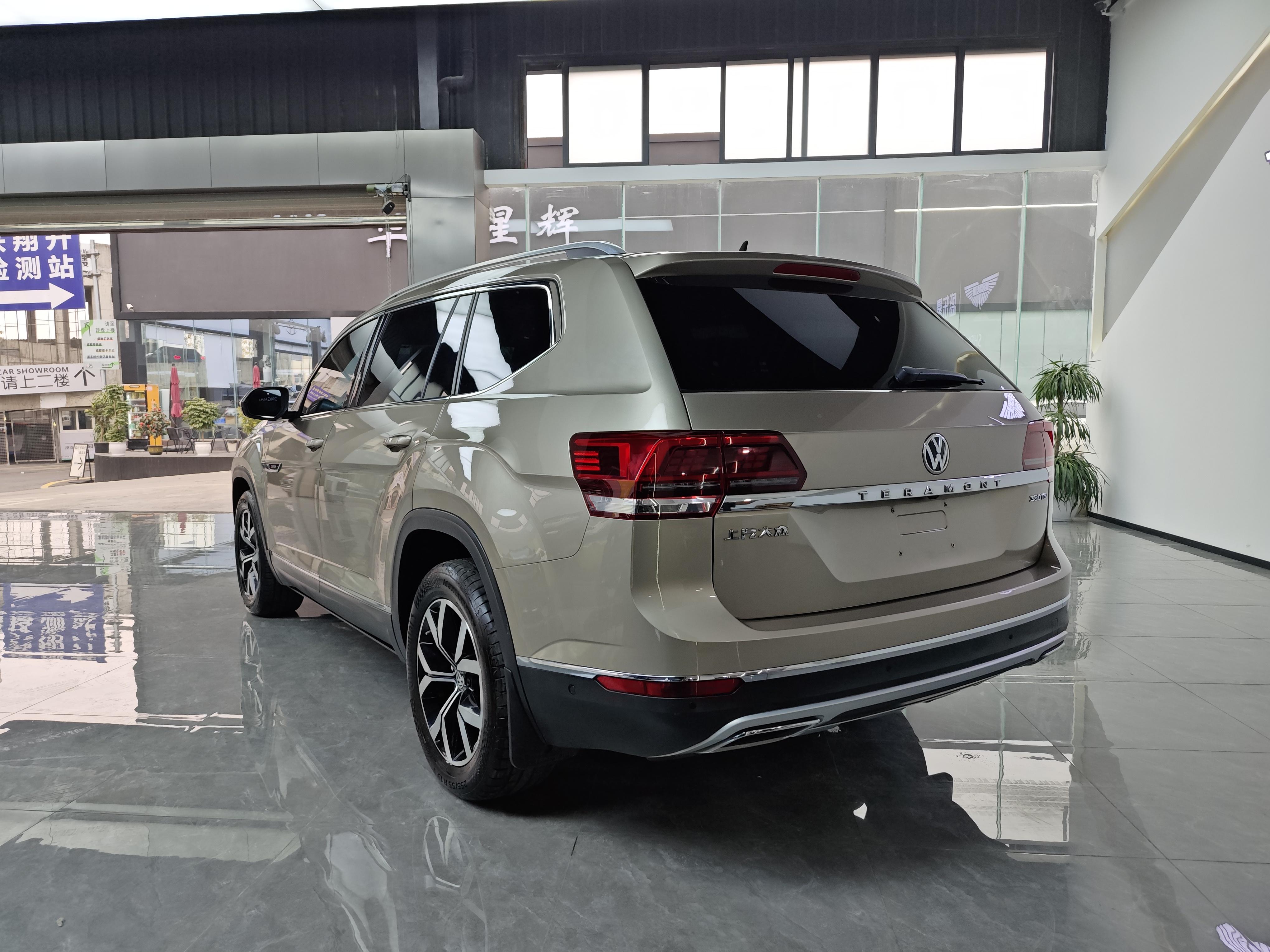 Volkswagen Teramont 2018 thumb 3