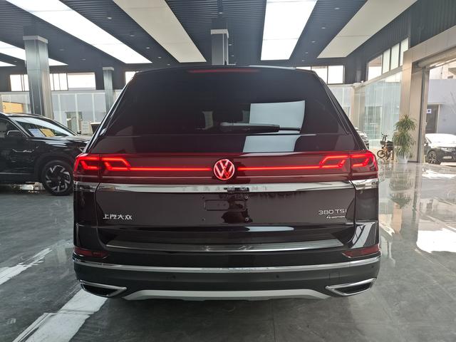 Volkswagen Teramont 2023 thumb 2