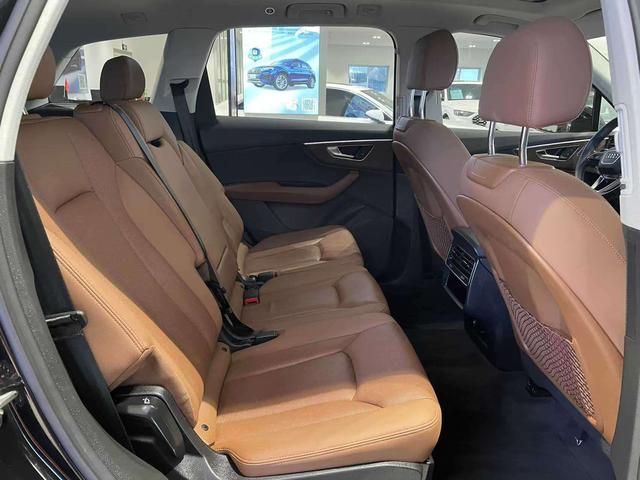 Audi Q7 2020 thumb 5