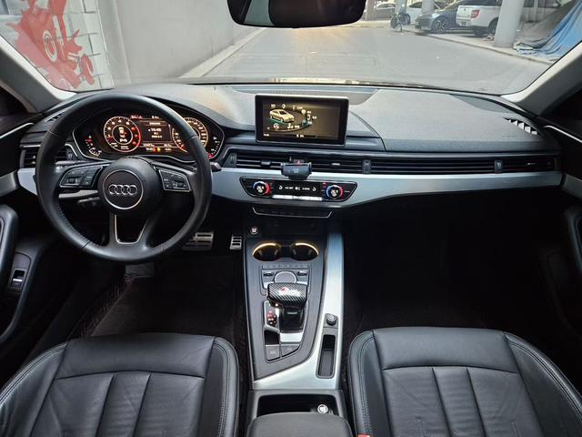Audi A4 2019 thumb 5
