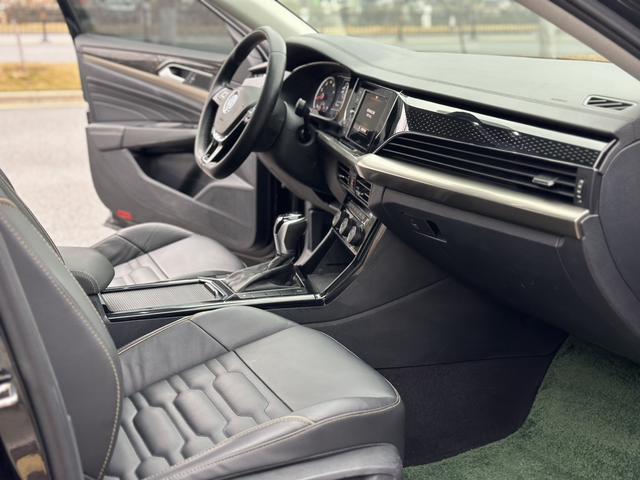 Volkswagen Passat 2019 thumb 4