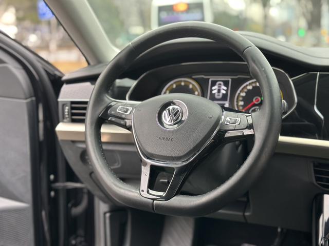 Volkswagen Passat 2019 thumb 7