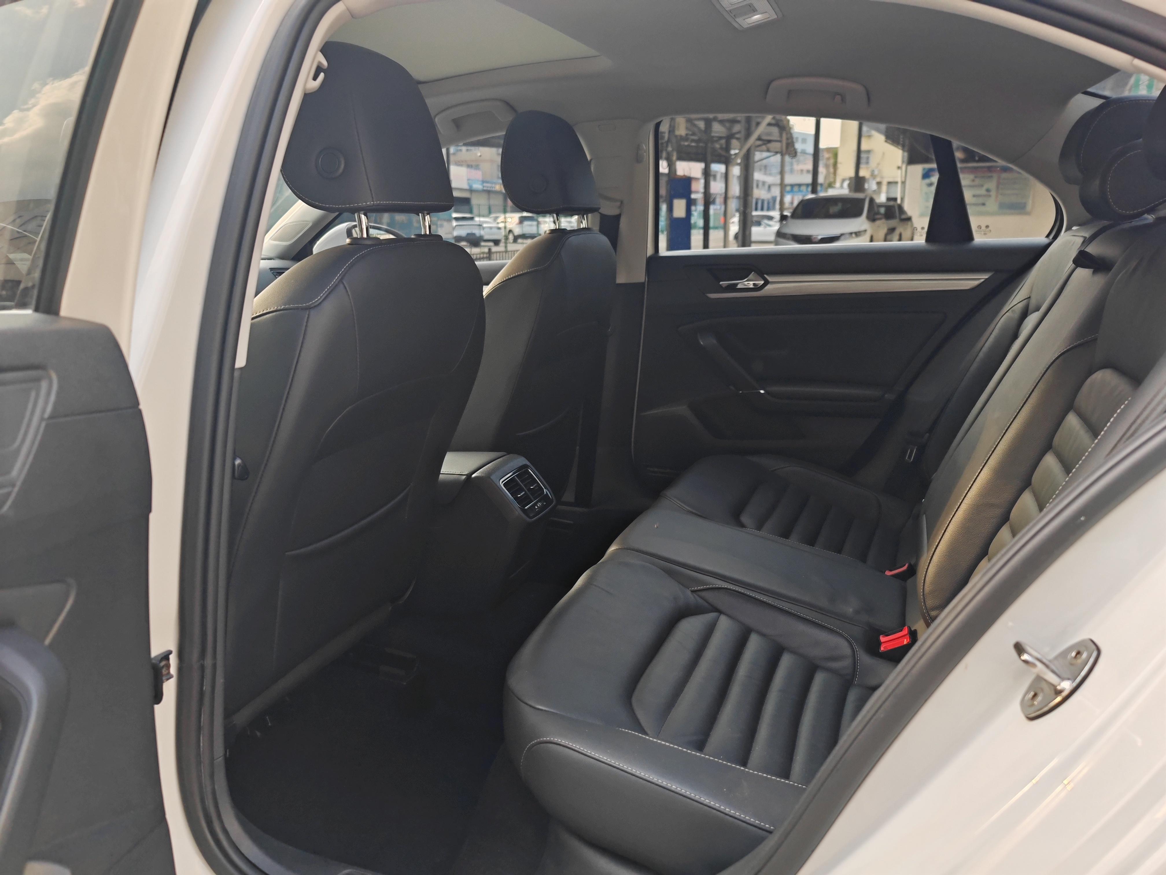 Volkswagen Lamando 2018 thumb 7