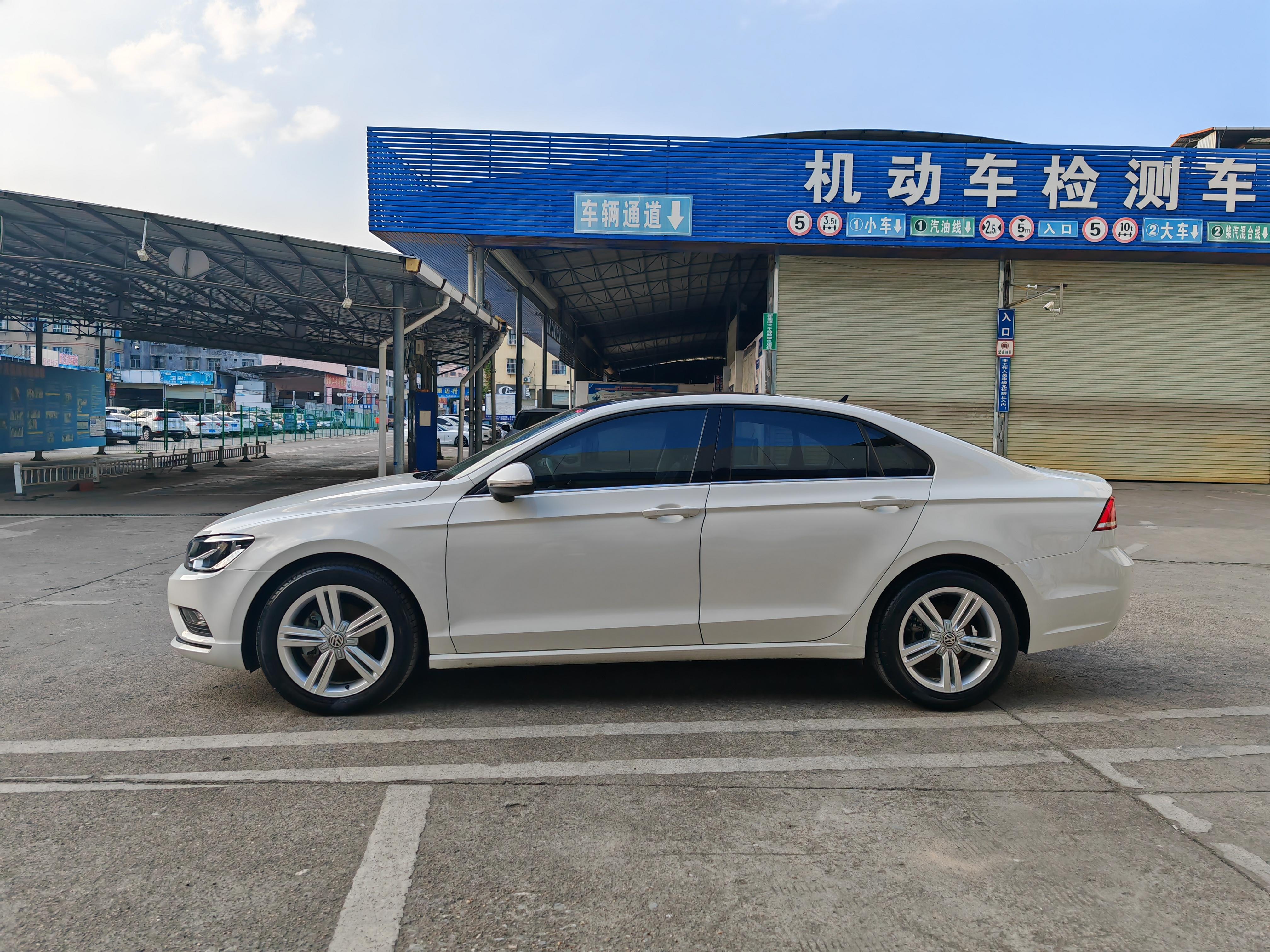 Volkswagen Lamando 2018 thumb 10