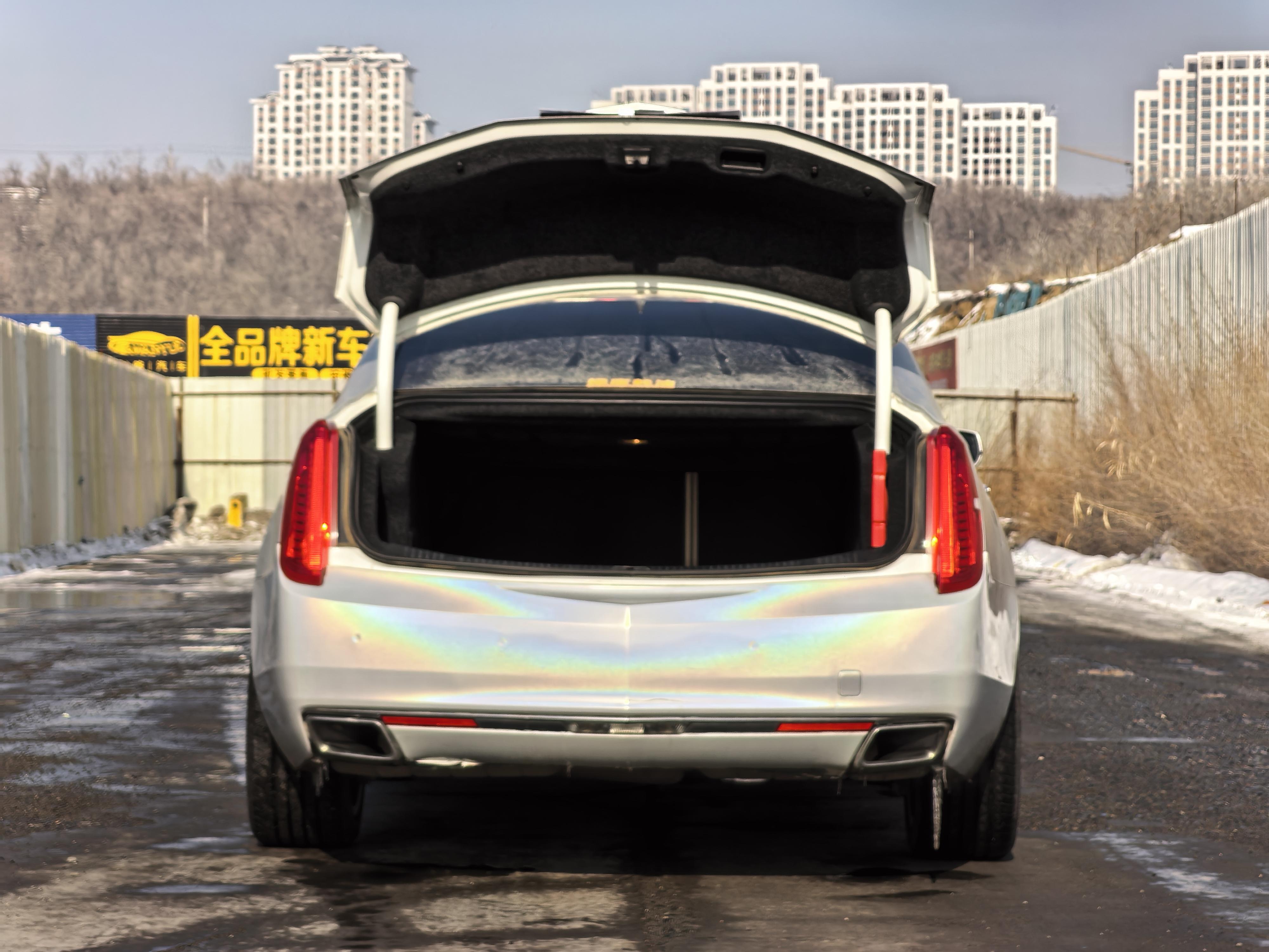 Cadillac XTS 2016 thumb 6