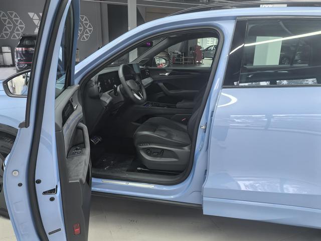 Volkswagen Tiguan 2024 thumb 7