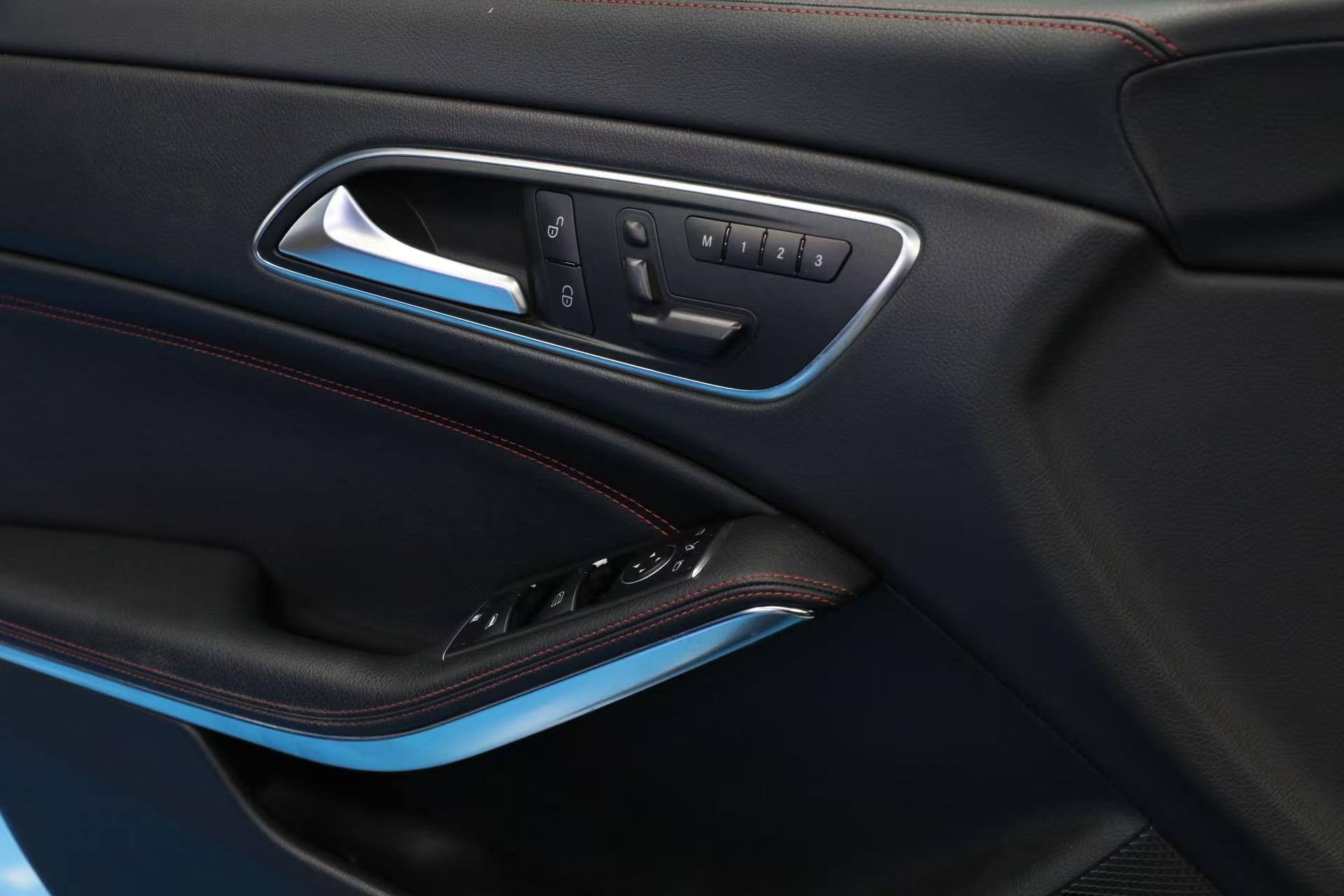 Mercedes-Benz CLA 2015 thumb 6