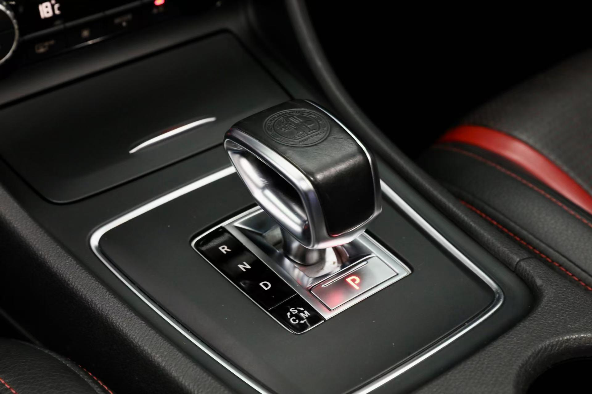Mercedes-Benz CLA 2015 thumb 11