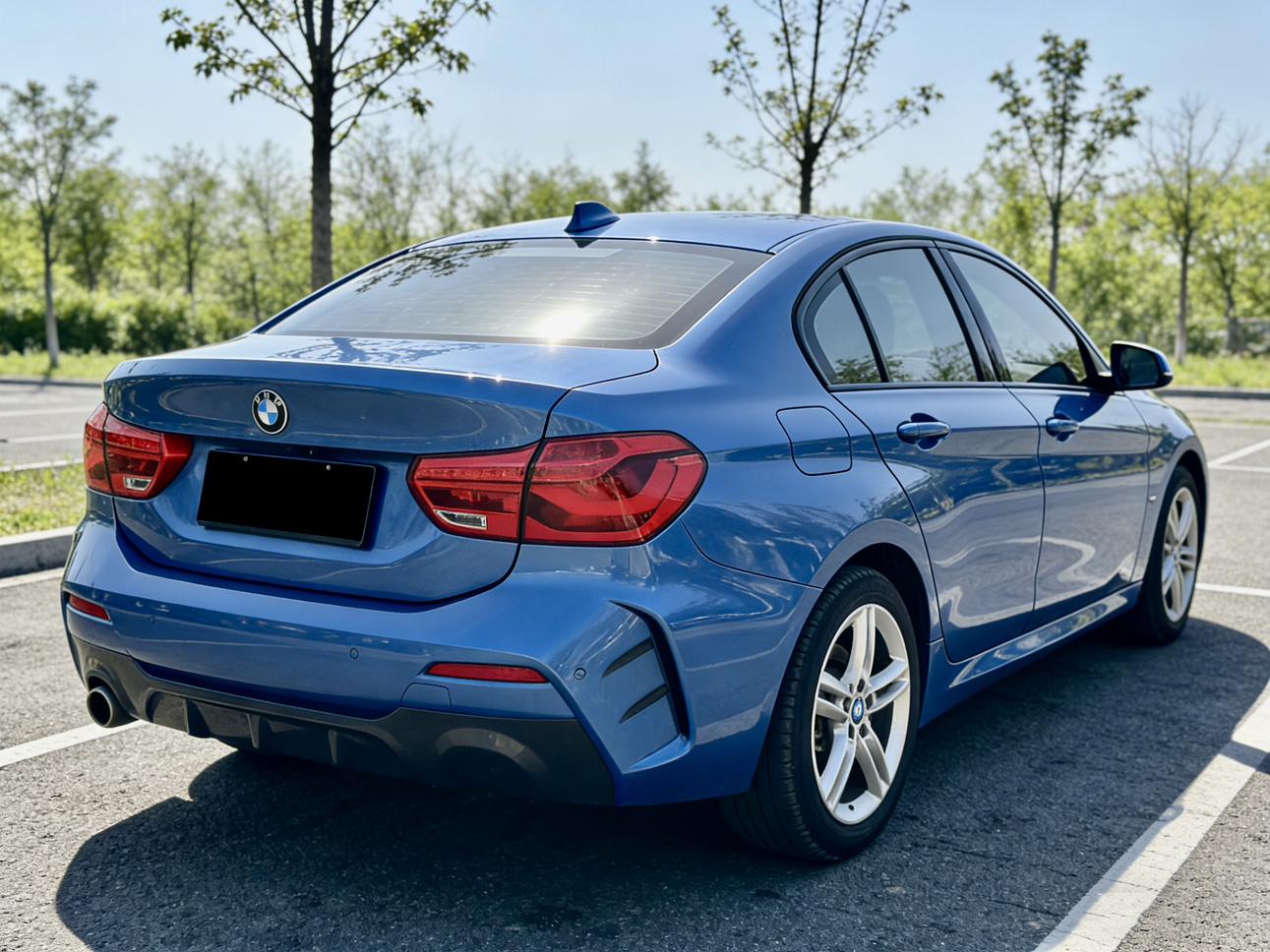 BMW 1 серии 2019 thumb 4