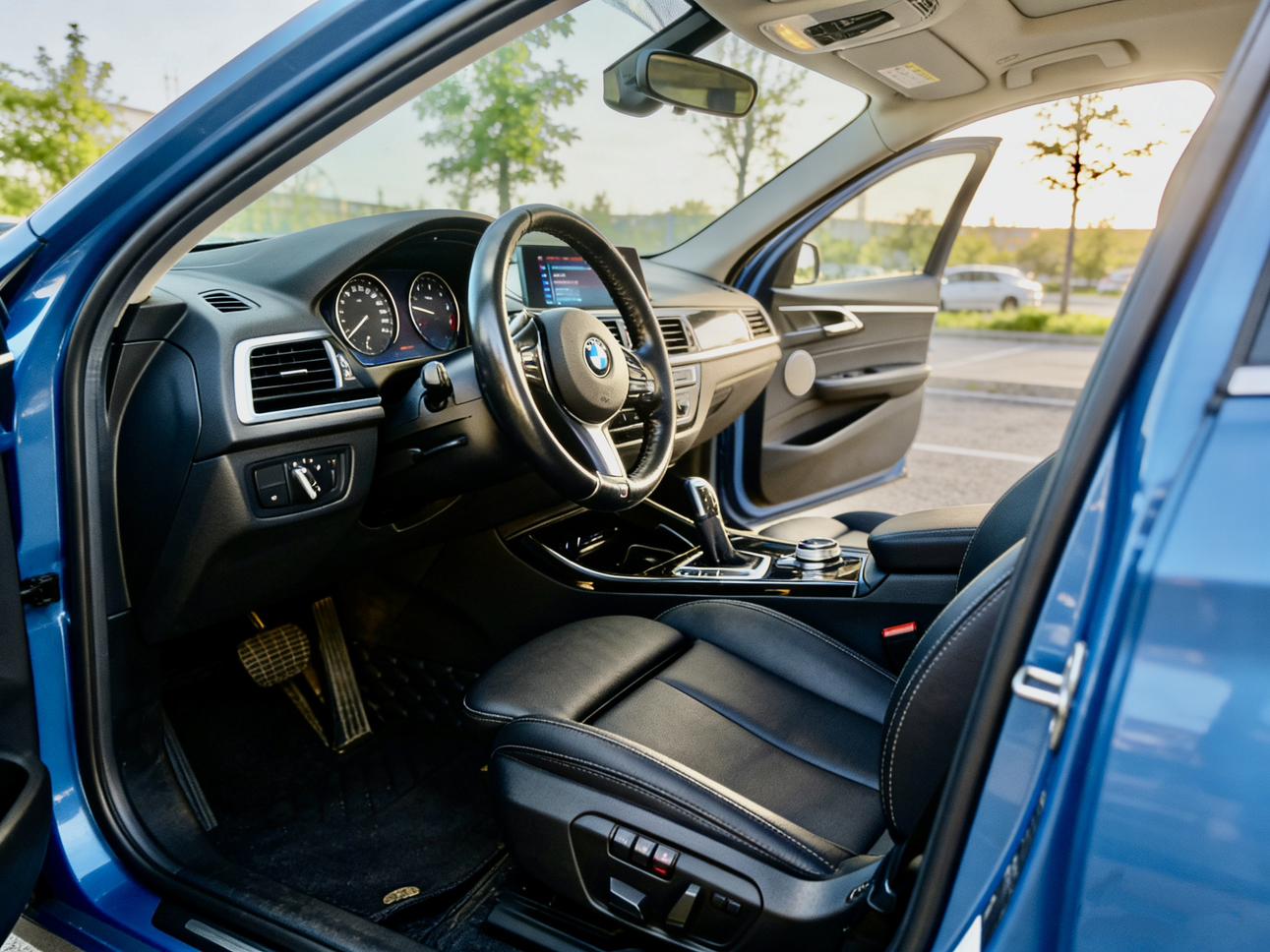 BMW 1 серии 2019 thumb 6