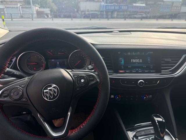 Buick Regal 2019 thumb 4