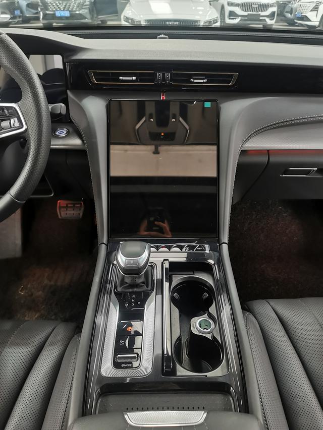 Hongqi H5 2024 thumb 5