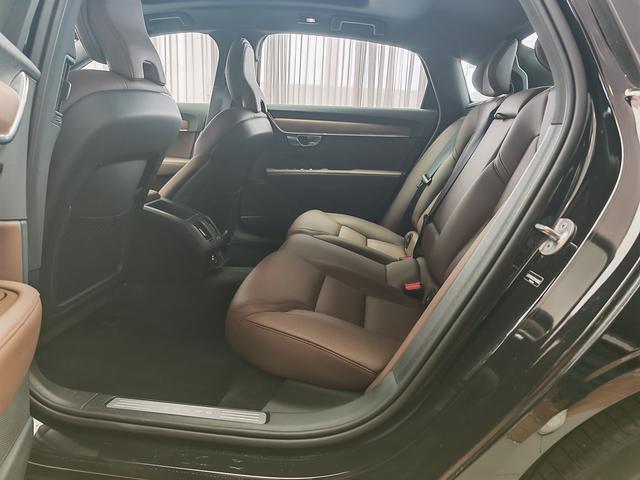 Volvo S90 2025 thumb 11