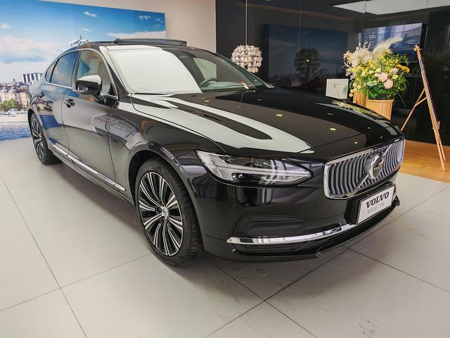 Volvo S90 2025 thumb 5