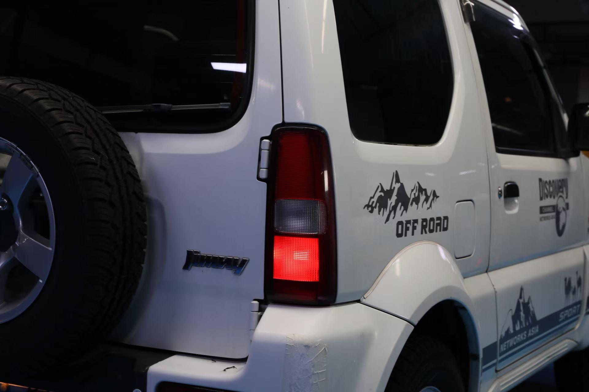 Suzuki Jimny 2012 thumb 4