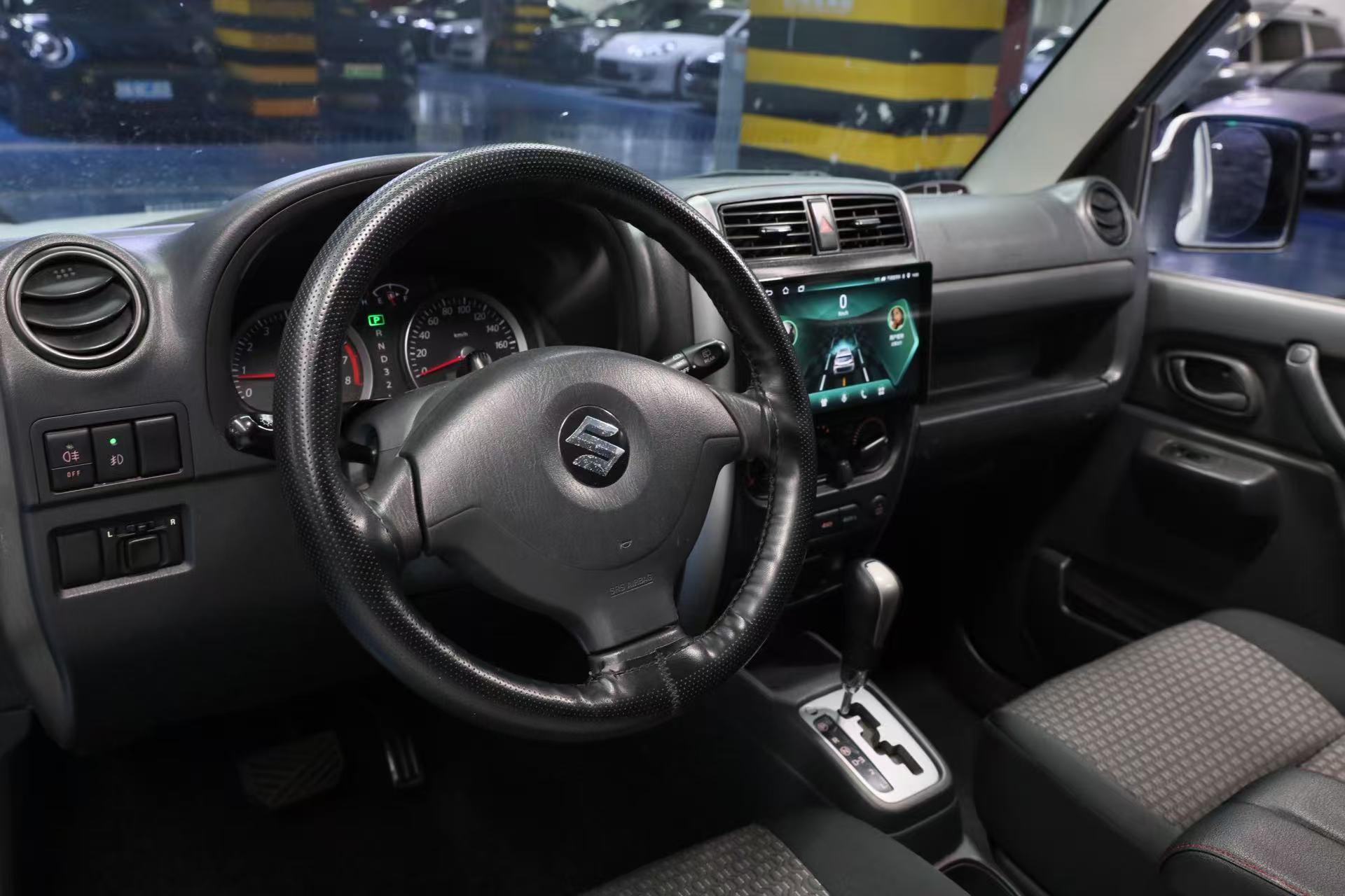 Suzuki Jimny 2012 thumb 10