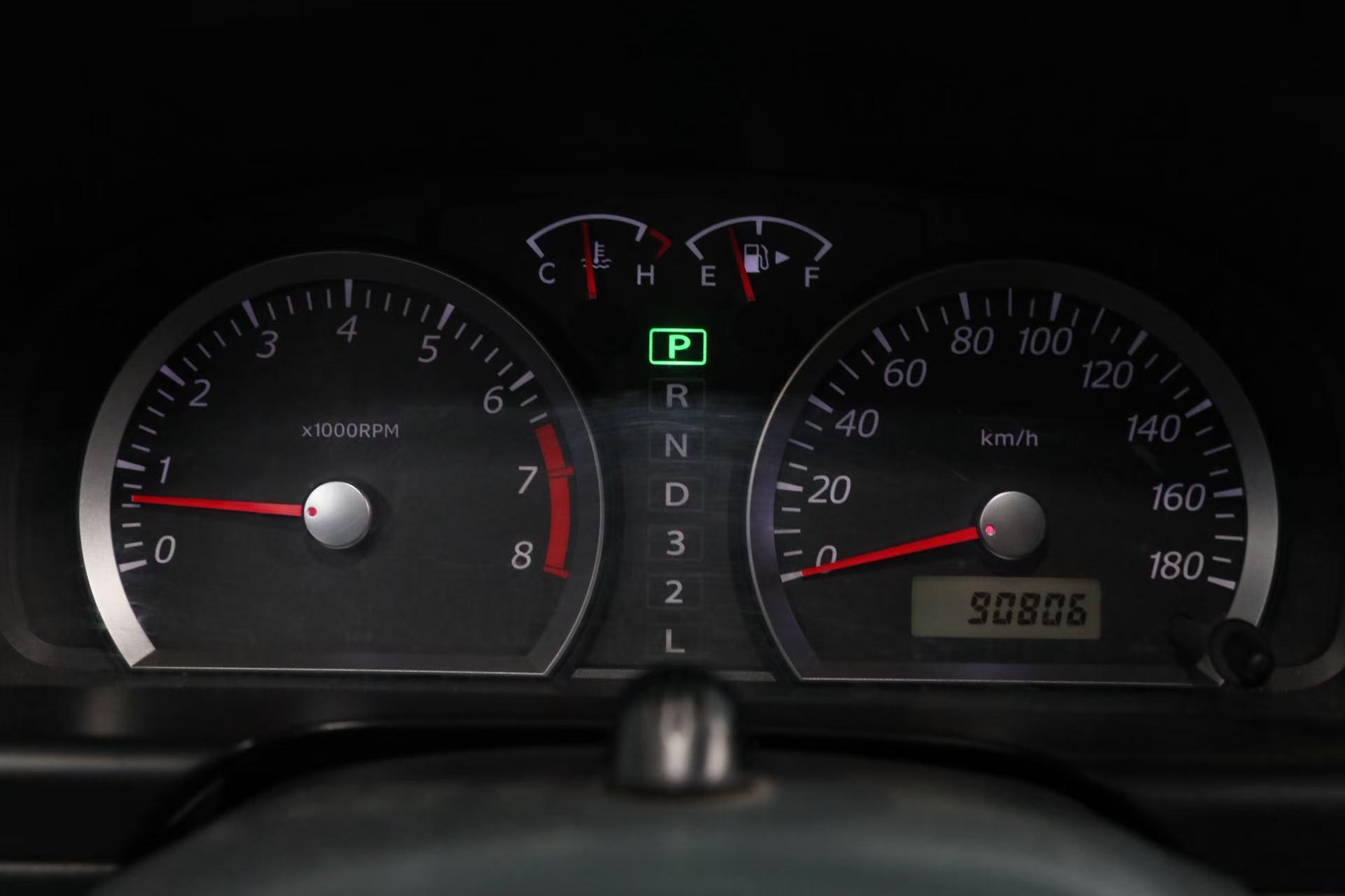 Suzuki Jimny 2012 thumb 11