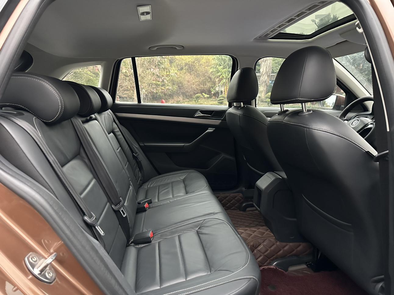 Volkswagen Lavida XR 2016 thumb 10