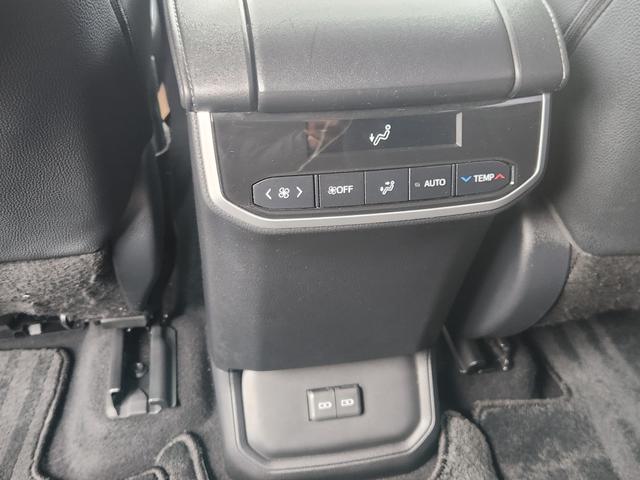 Toyota Highlander 2022 thumb 11