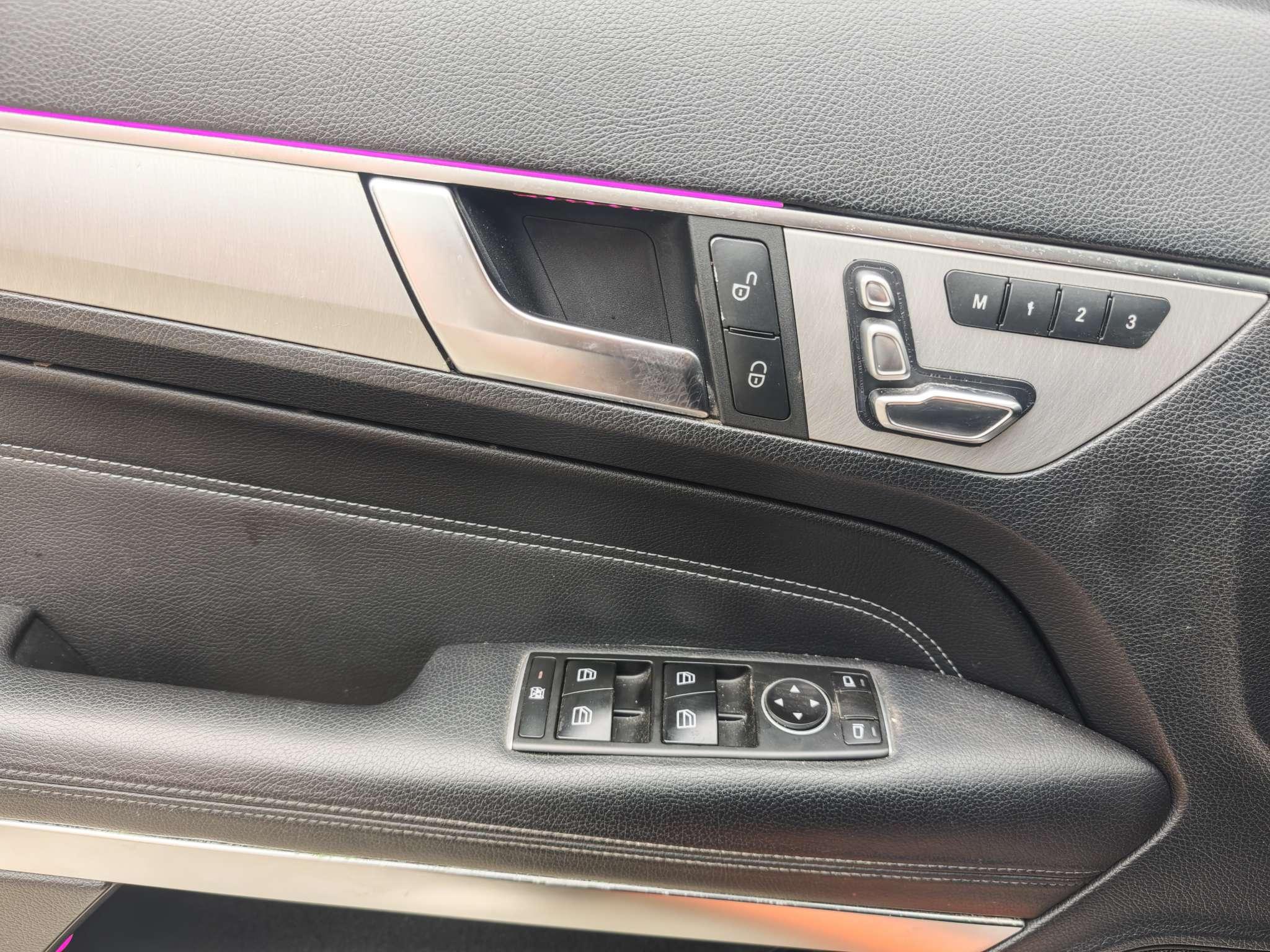 Mercedes-Benz E-Class 2014 thumb 10