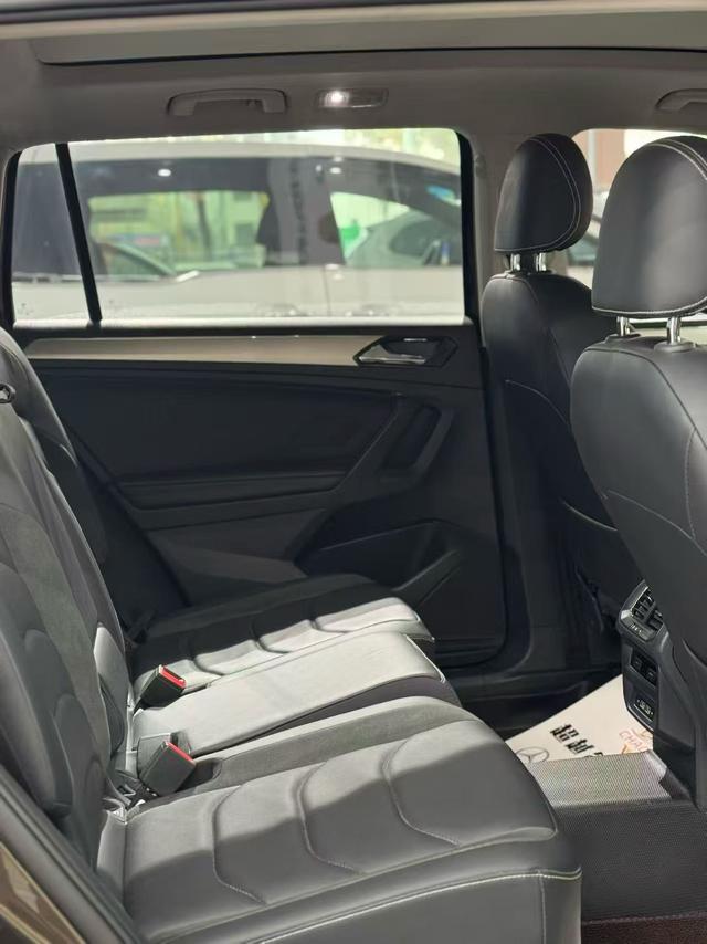 Volkswagen Tiguan 2019 thumb 6