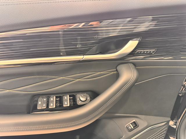 Geely Xingyue L 2024 thumb 6