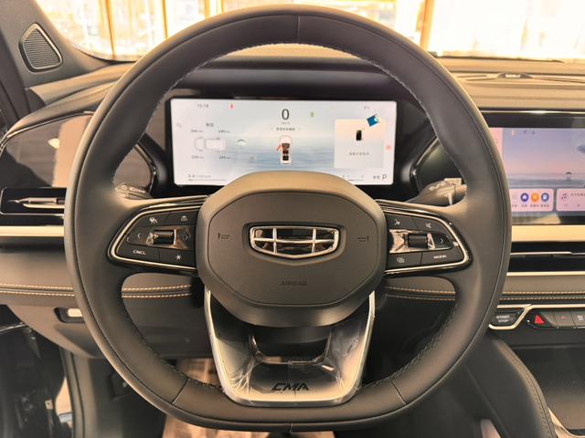 Geely Xingyue L 2024 thumb 8